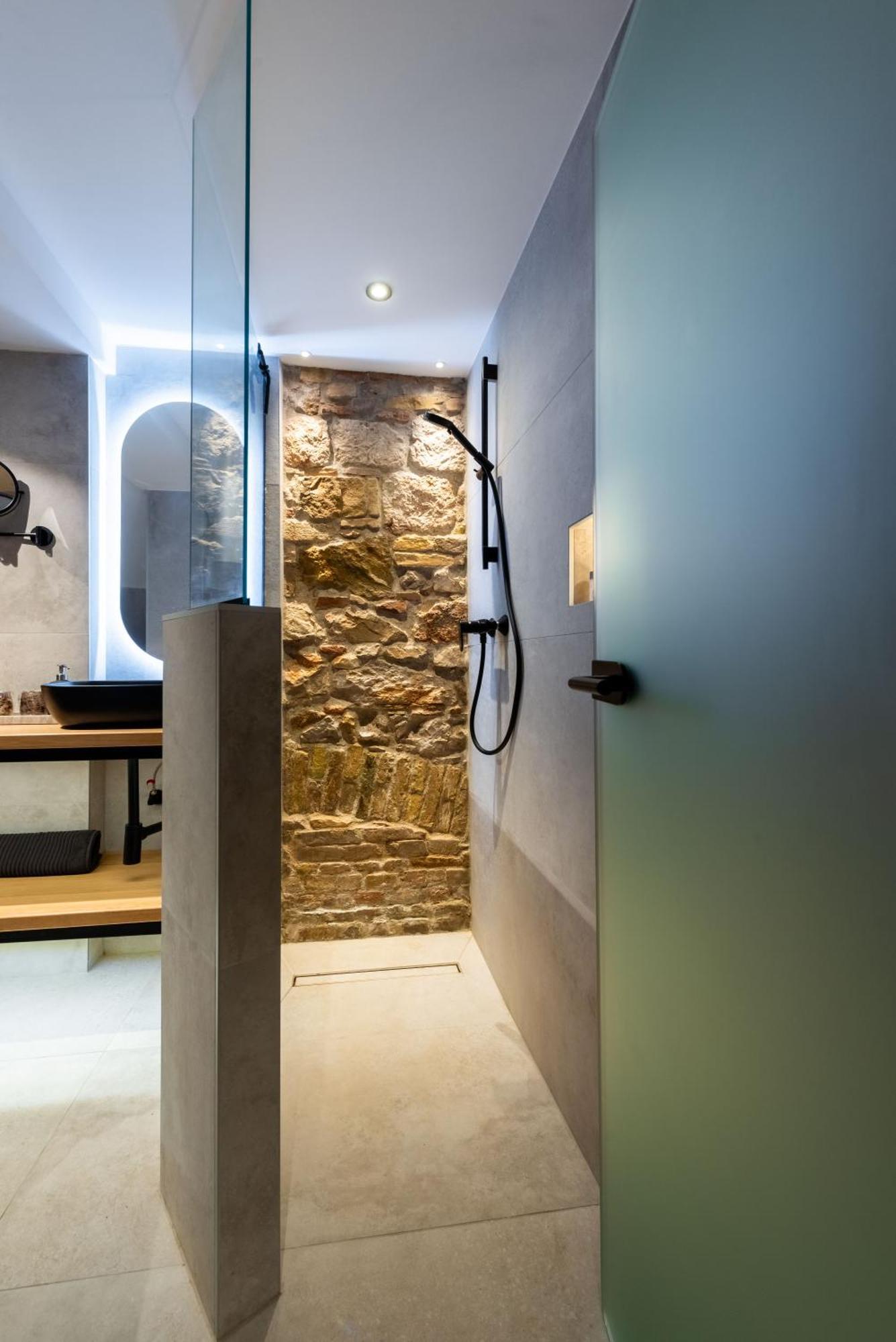 Freja- Luxury Studio Apartment Old Town Zadar Center Luaran gambar