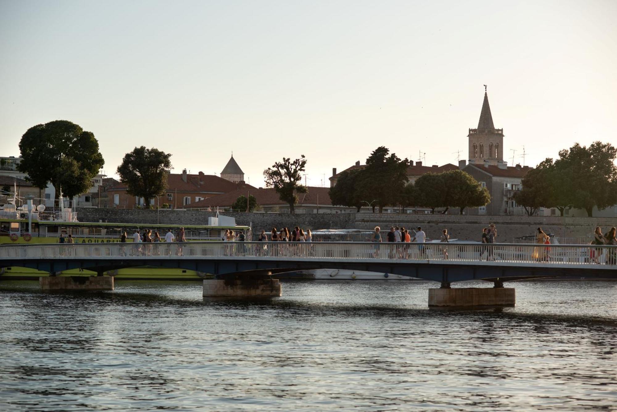 Freja- Luxury Studio Apartment Old Town Zadar Center Luaran gambar